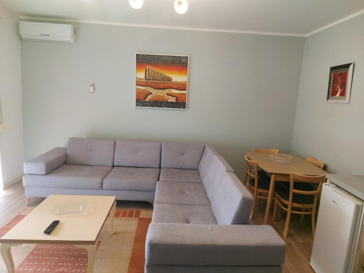 Bral Apartment 6 Durres Exterior photo